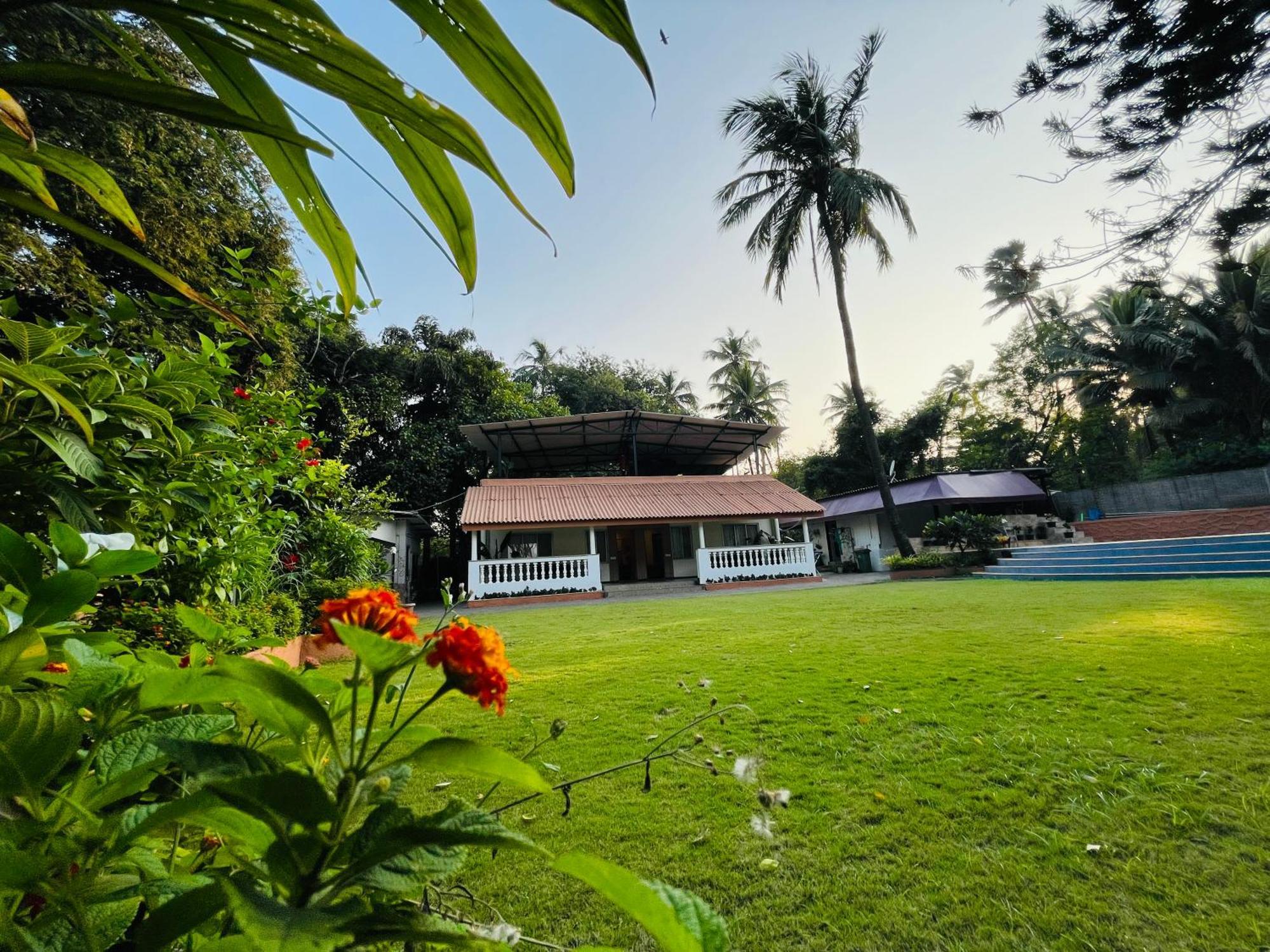 Villa By The Sea Mumbai Exterior foto